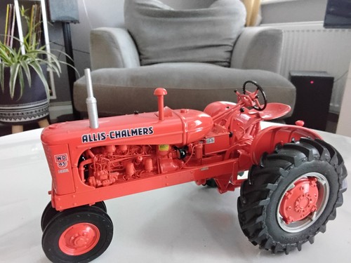 Die cast allis chalmers - die,